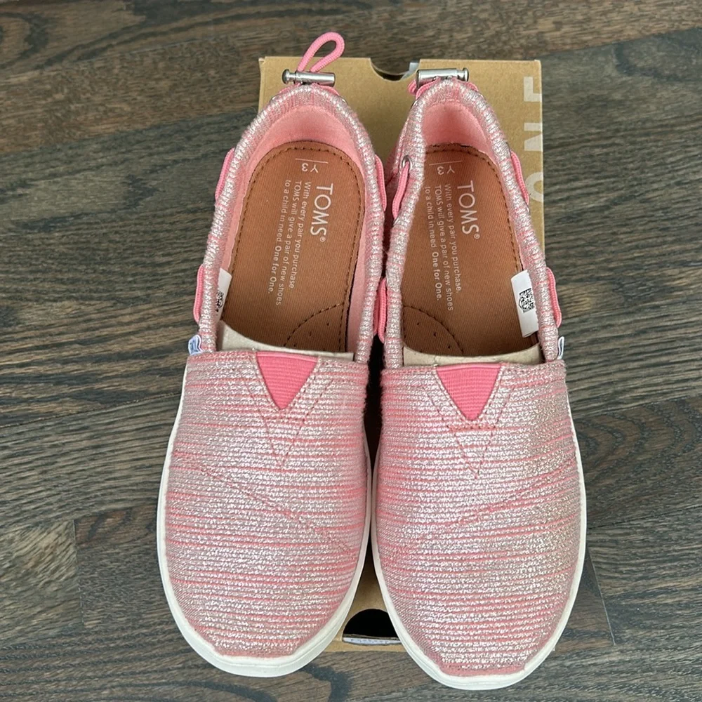 TOMS Bimini Peony Slubby Metallic Pink YOUTH 3 Girls Glam/Shimmery/ Glitter Boat